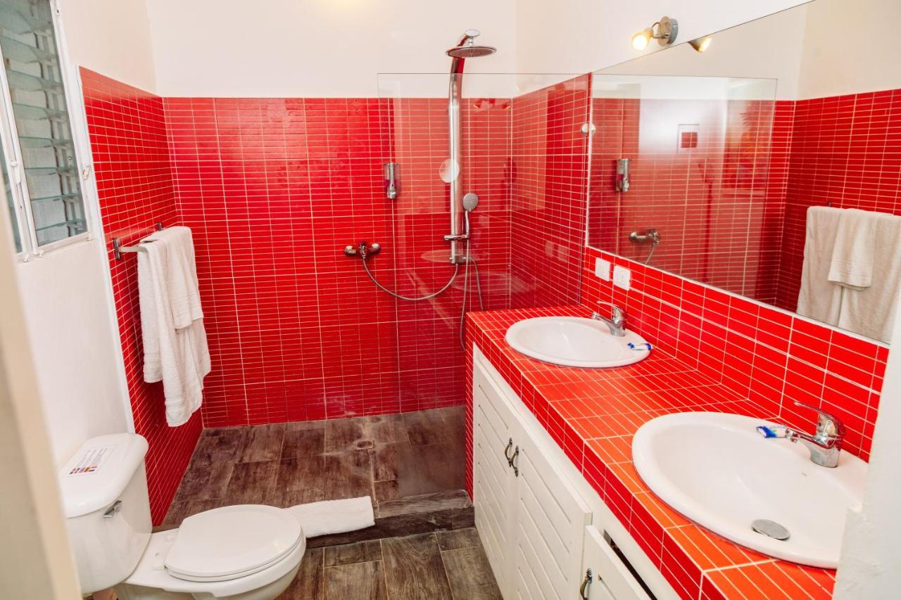 Beach Hotel Casa Nina Лас-Терренас Екстер'єр фото